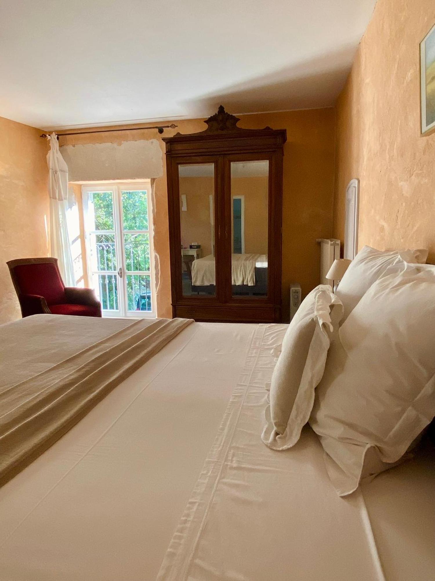 Le Moulin De Montsegur Bed and Breakfast Eksteriør billede