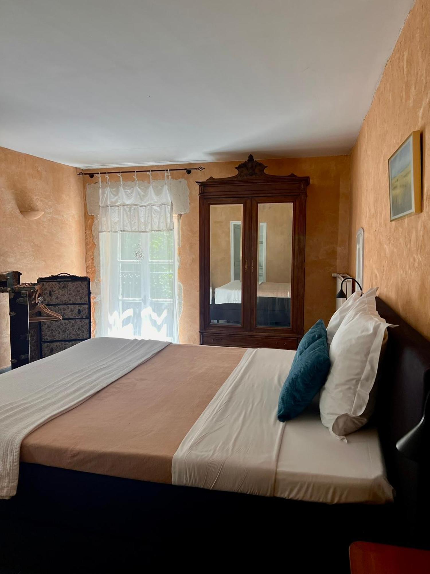 Le Moulin De Montsegur Bed and Breakfast Værelse billede