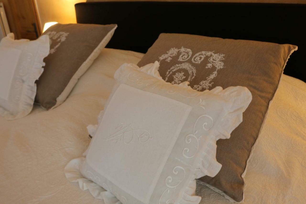 Le Moulin De Montsegur Bed and Breakfast Eksteriør billede